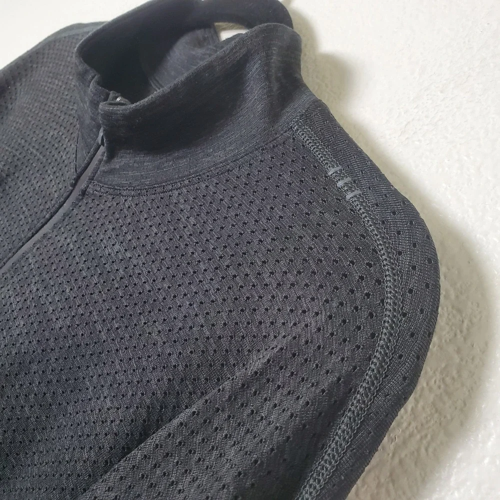 Lululemon Metal Vent Tech Half Zip Pullover Graphite Ventilated Mesh Mens XL